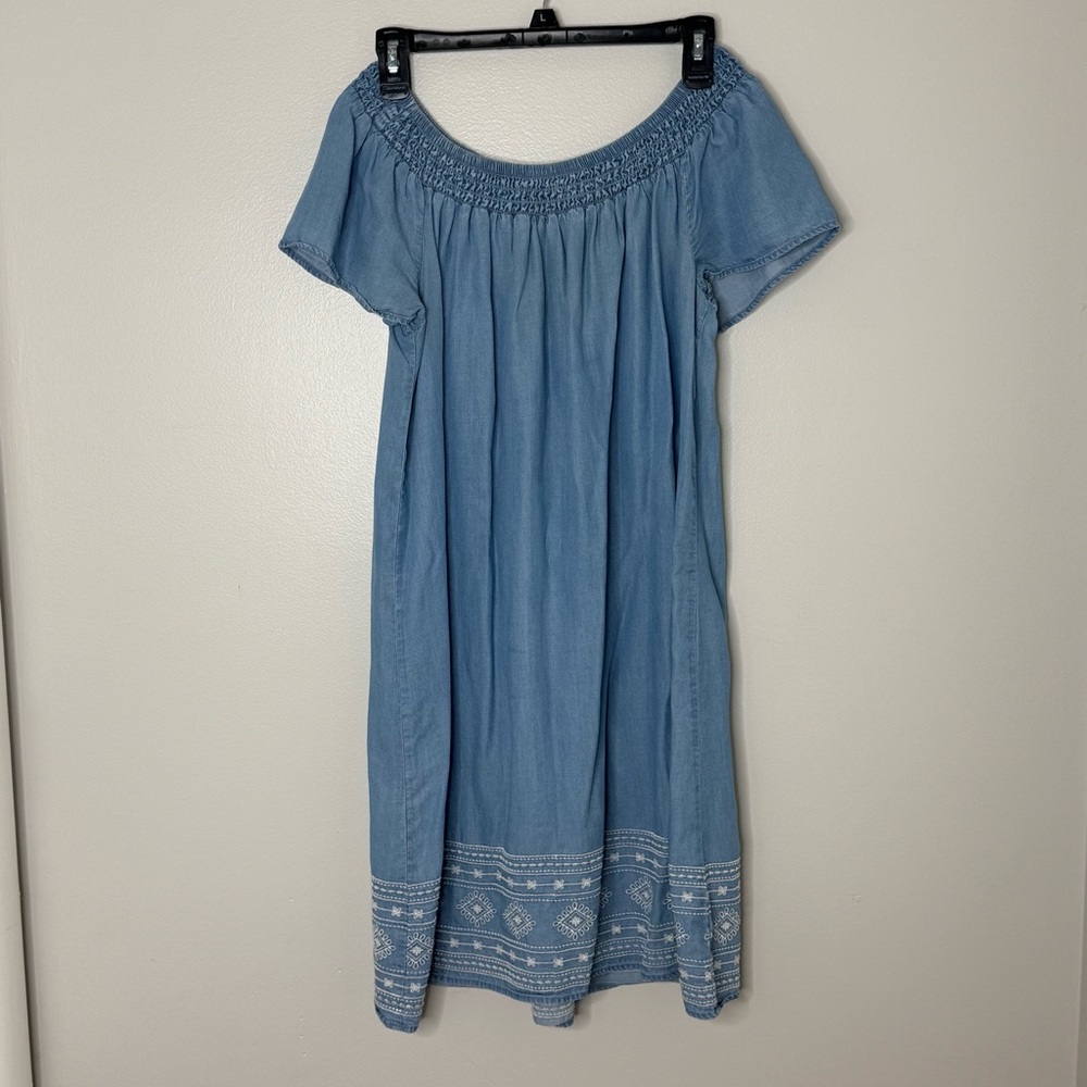 Old Navy Women’s Size Large Blue Off the Shoulder Dress with White Embroidery